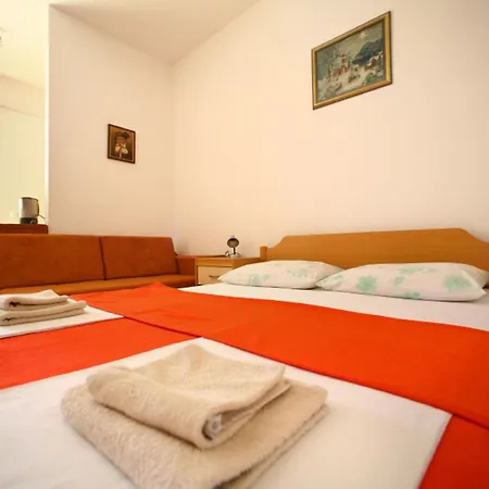 Apartament Ruza