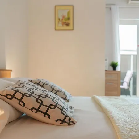 Ruza Apartament *