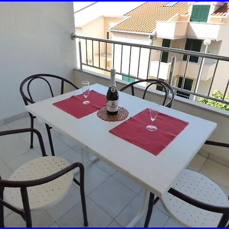 Ruza Apartament Baška Voda