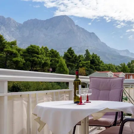 Ruza Apartament
